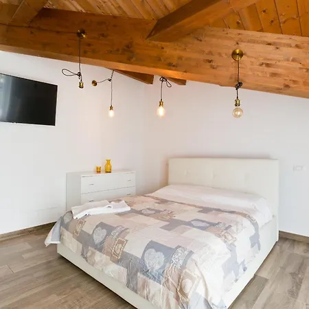 公寓 Casa Vinina Montesilvano Marina